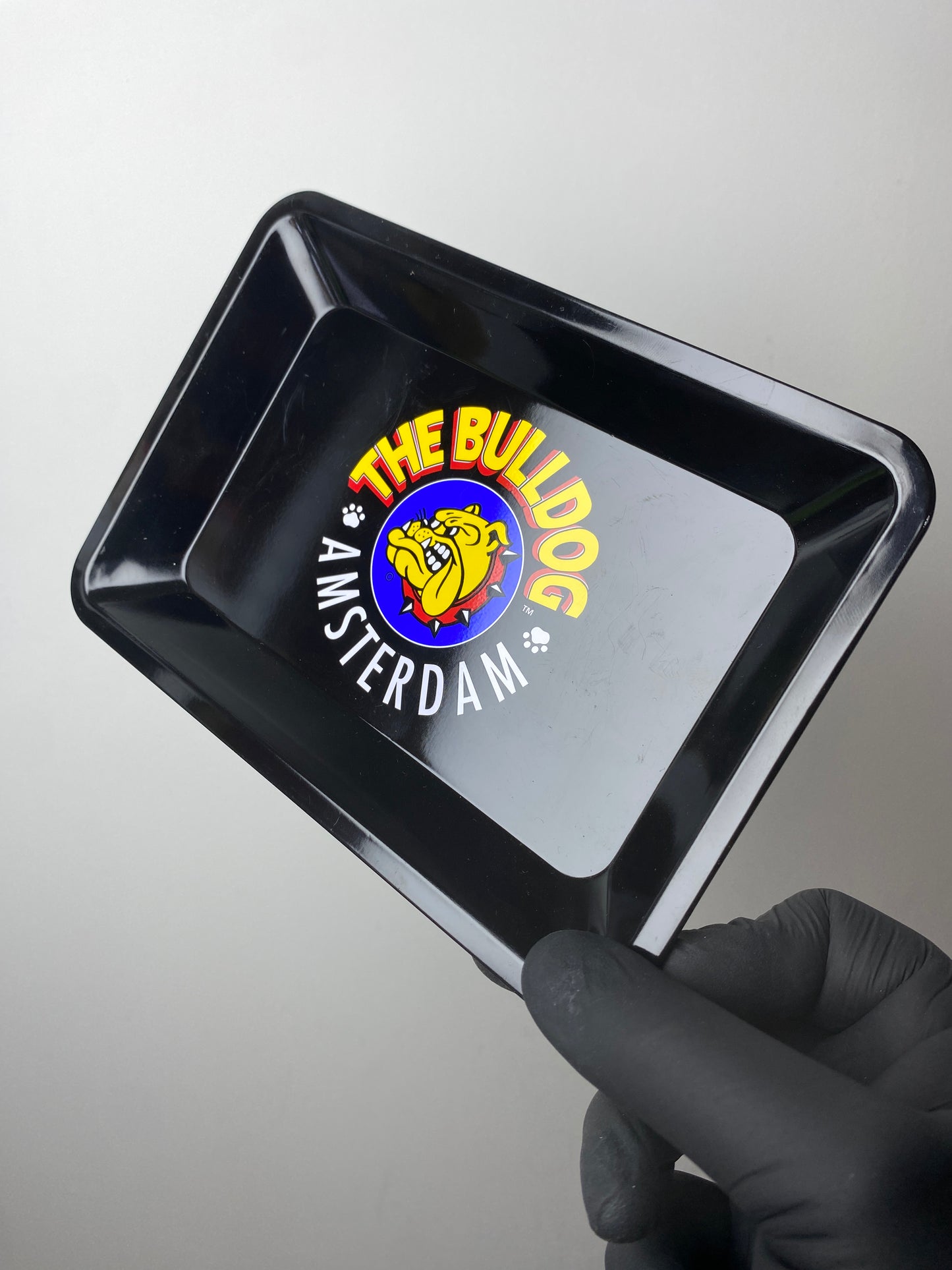 Bandeja Metalica - The Bulldog Amsterdam